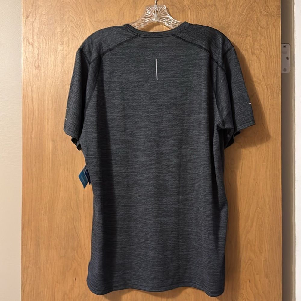 Columbia Men's Alpine Chill Zero Short Sleeve Crew - Picture 2 of 6